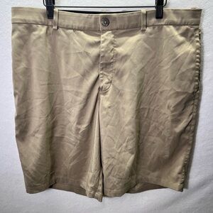 Nike DriFit Khaki Chino Shorts Golf Mens 38 Golfing Casual Preppy 2294